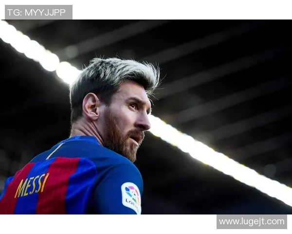 约翰·克鲁伊夫：从足球天才到革命性战术大师的传奇之路